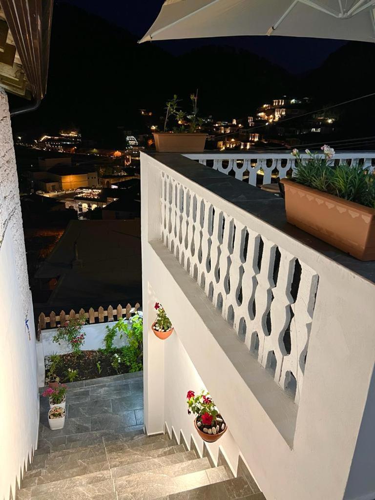Villa Dona Berat Esterno foto